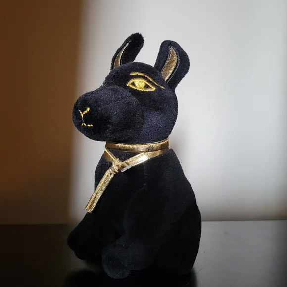 Anubis Stuffie - Picture 4 of 5